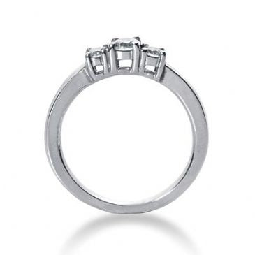 14K Diamond Engagement Ring 3 Round Stones Total 0.40 ctw